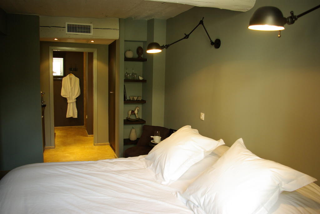 Les Chambres De L'Oustalet, Chambres D'Hotes Et Restaurant Etoile Gigondas Phòng bức ảnh
