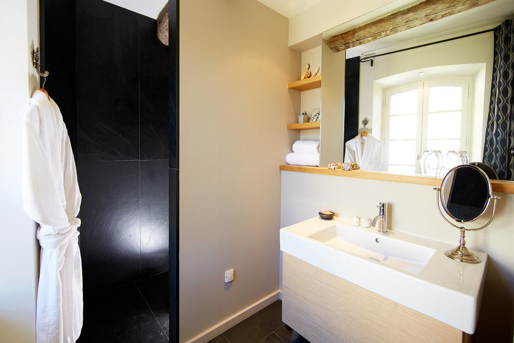 Les Chambres De L'Oustalet, Chambres D'Hotes Et Restaurant Etoile Gigondas Phòng bức ảnh