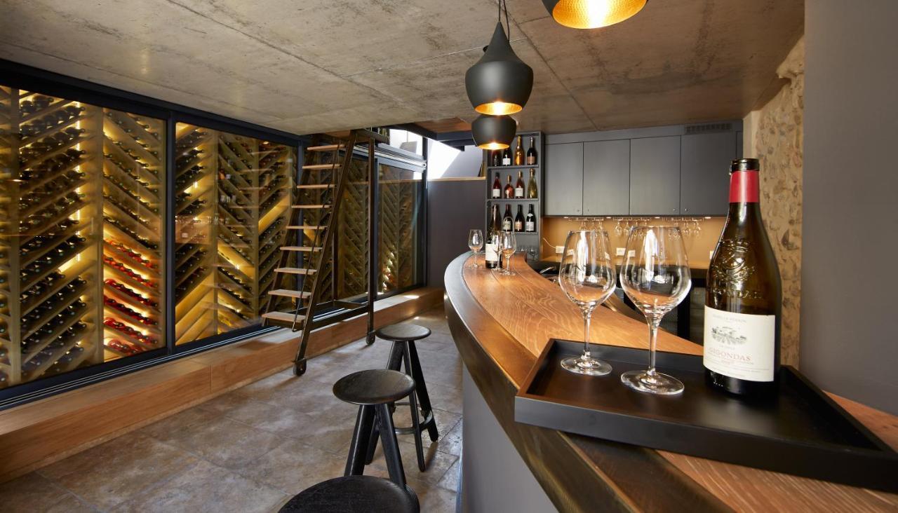 Les Chambres De L'Oustalet, Chambres D'Hotes Et Restaurant Etoile Gigondas Ngoại thất bức ảnh